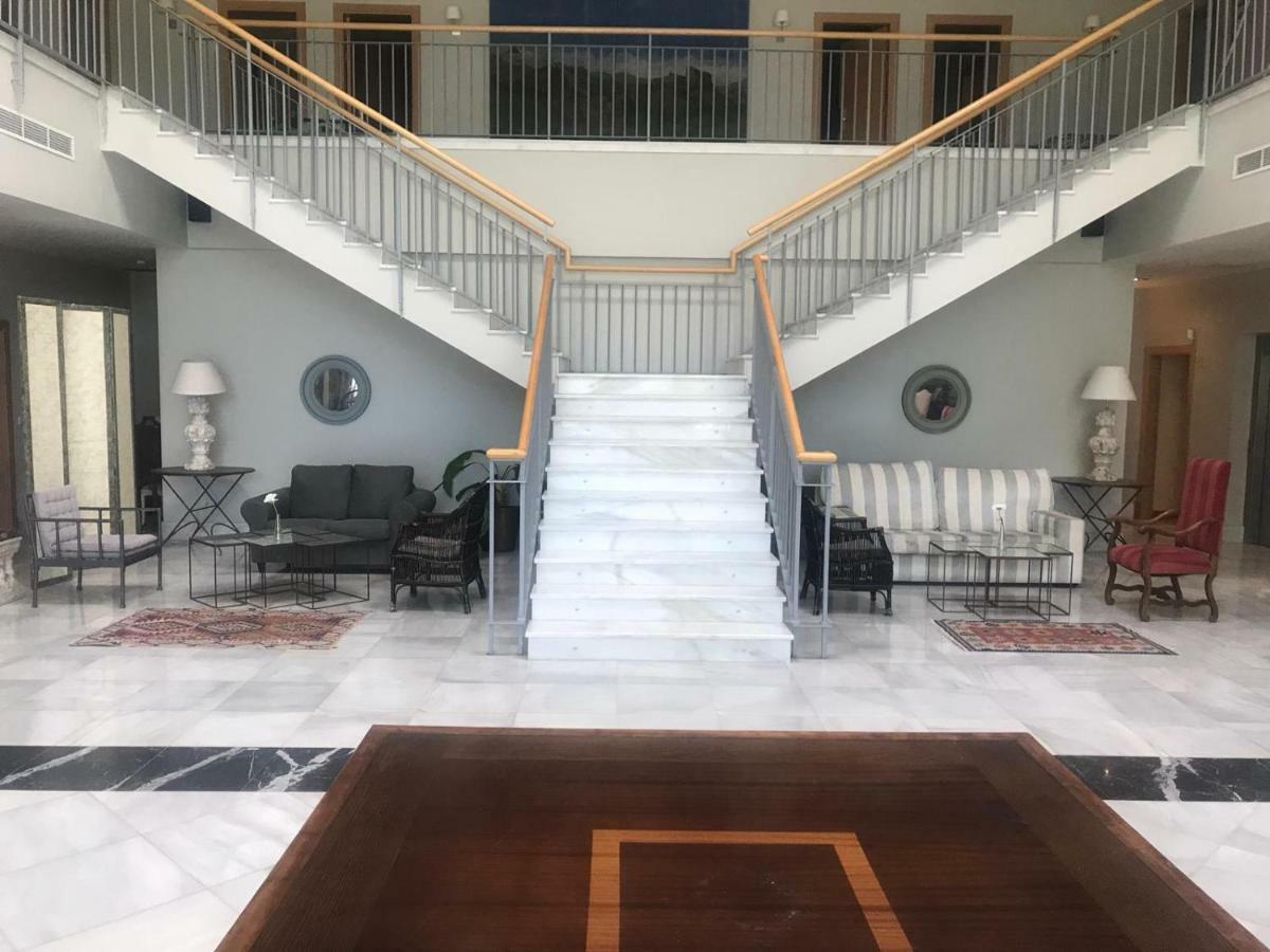 Hotel Villa Marcilla Zewnętrze zdjęcie