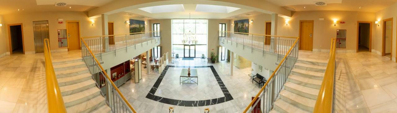 Hotel Villa Marcilla Zewnętrze zdjęcie