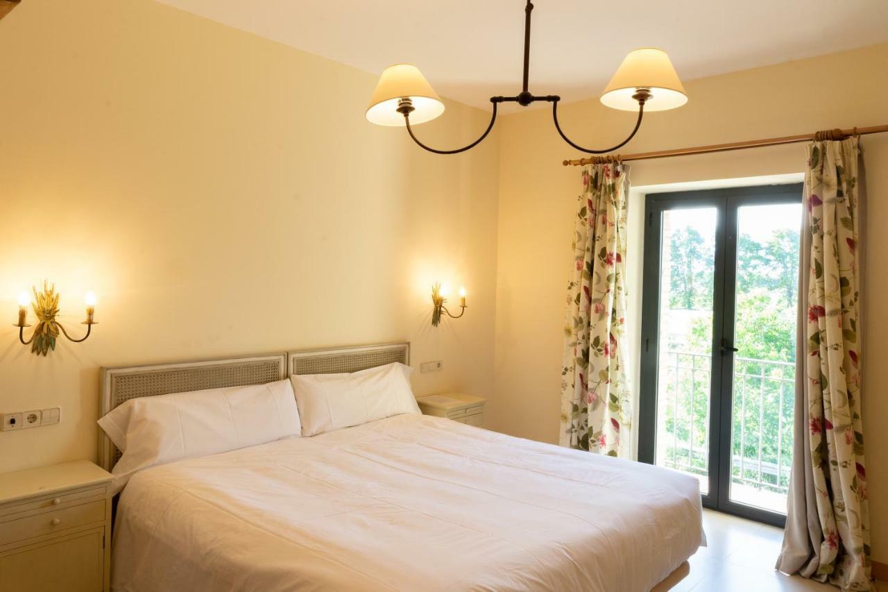 Hotel Villa Marcilla Zewnętrze zdjęcie